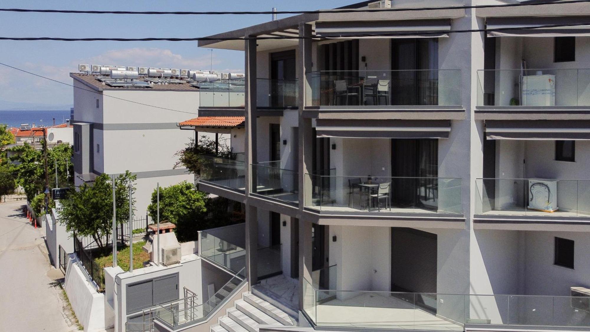 Avgerinos Apartments Polychrono Exterior foto